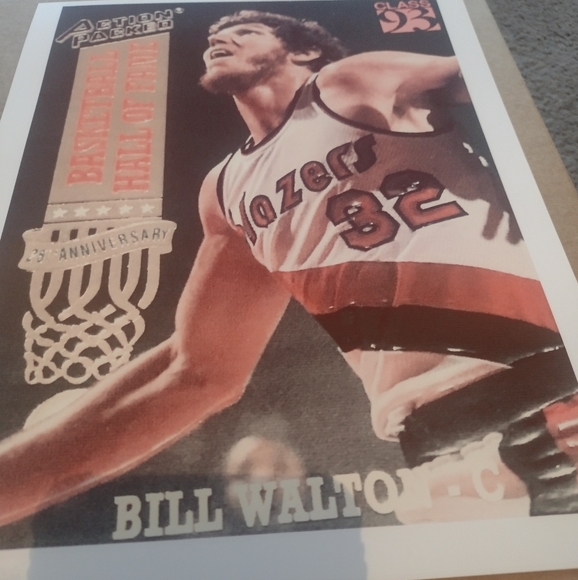 NEW!💯 BILL WALTON HALL OF FAME OLD SCHOOL BLAZERS 8.5x11 ULTRA GLOSSY POSTER!🔥 - Picture 6 of 8
